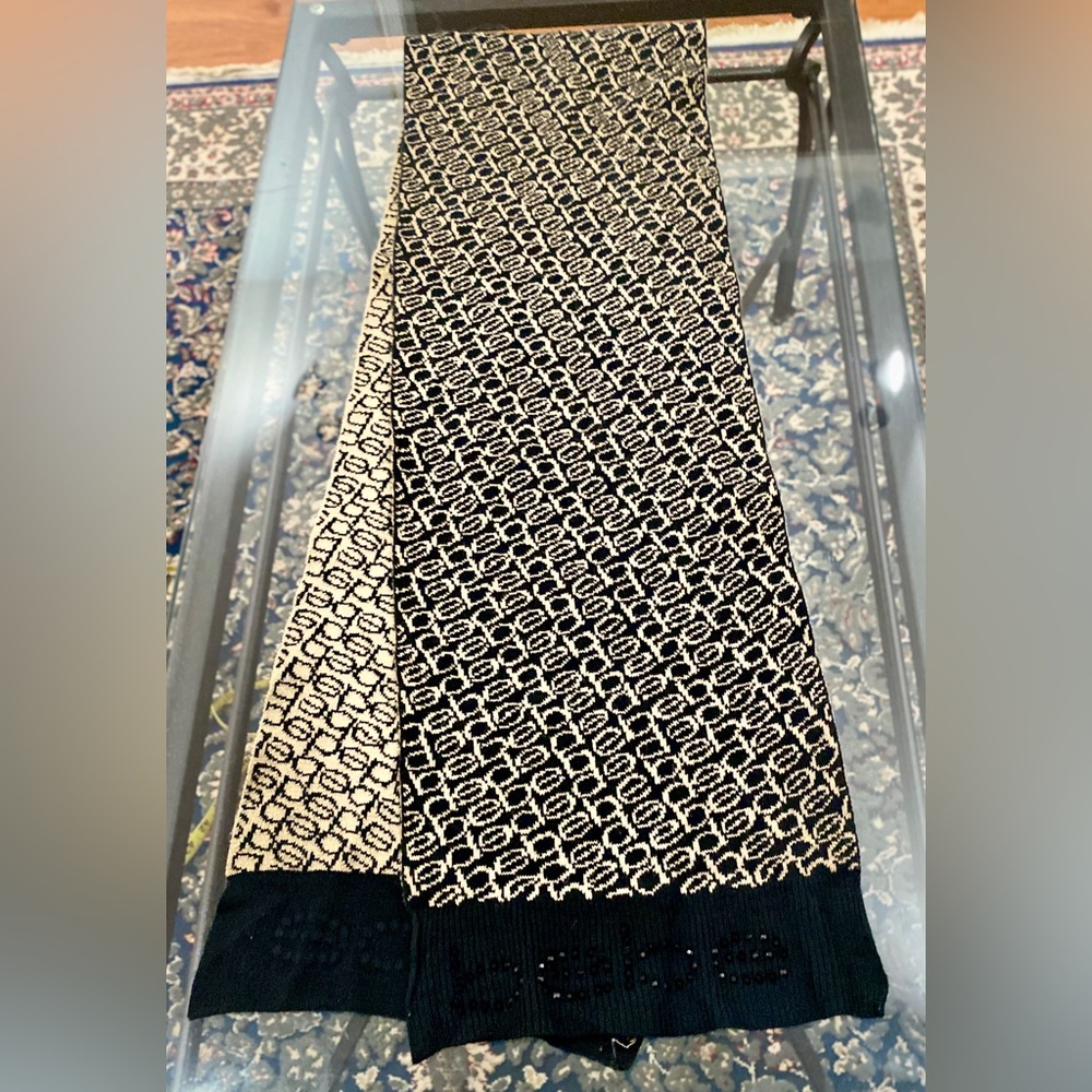 Bebe Wide Sparkling  Scarf/Wrap for Women - Picture 8 of 14